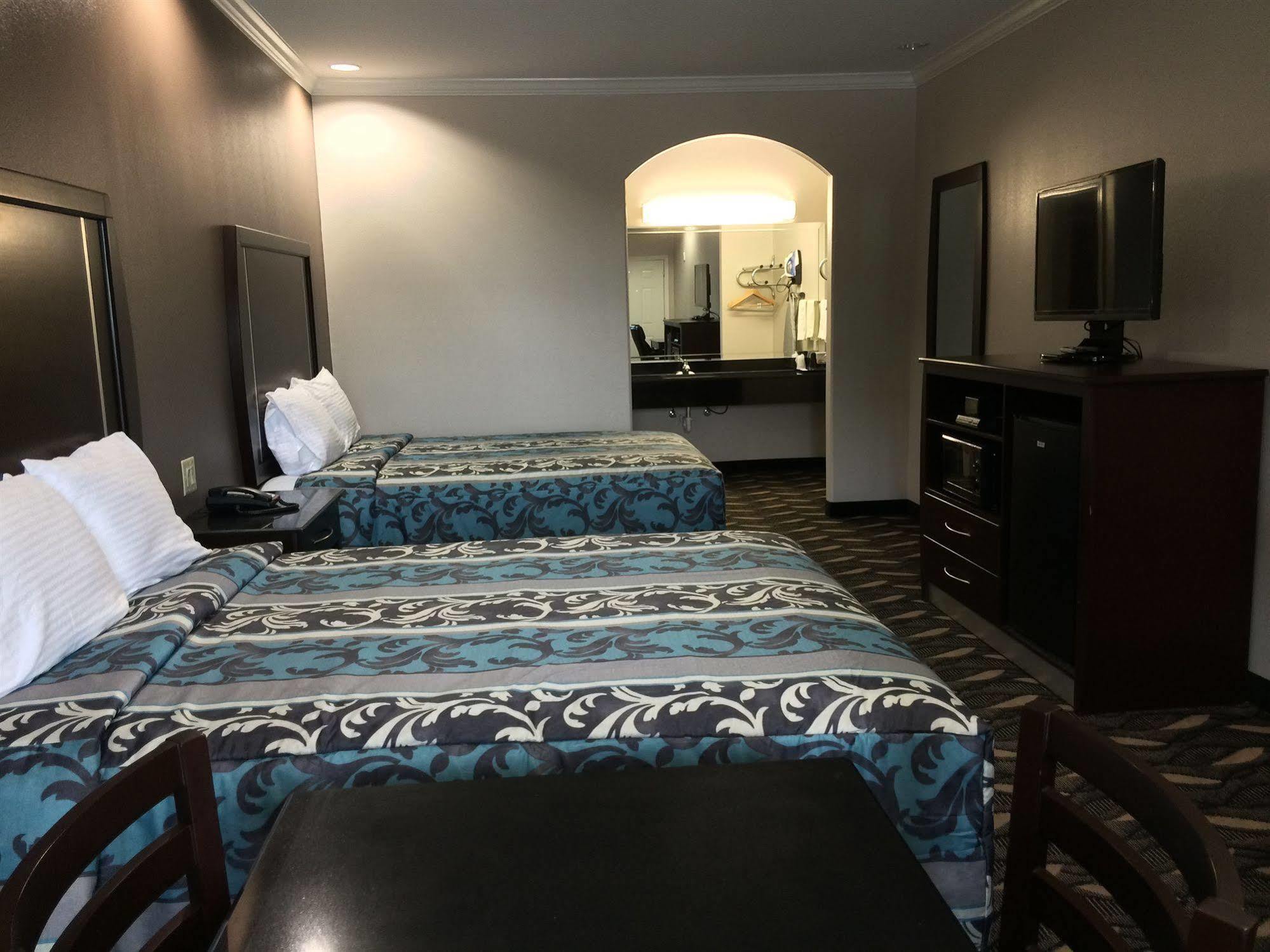 Palace Inn Sam Houston Race Park ภายนอก รูปภาพ