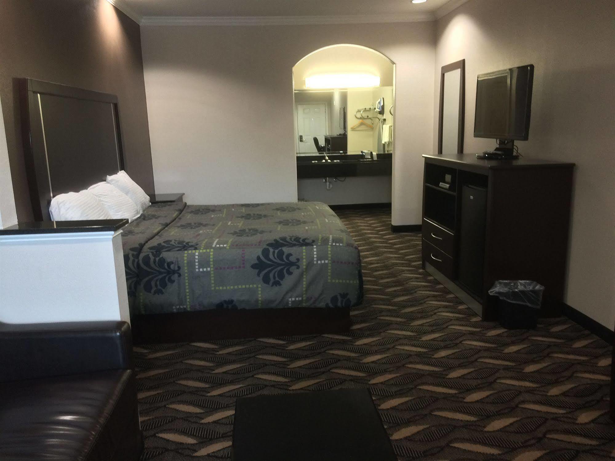 Palace Inn Sam Houston Race Park ภายนอก รูปภาพ