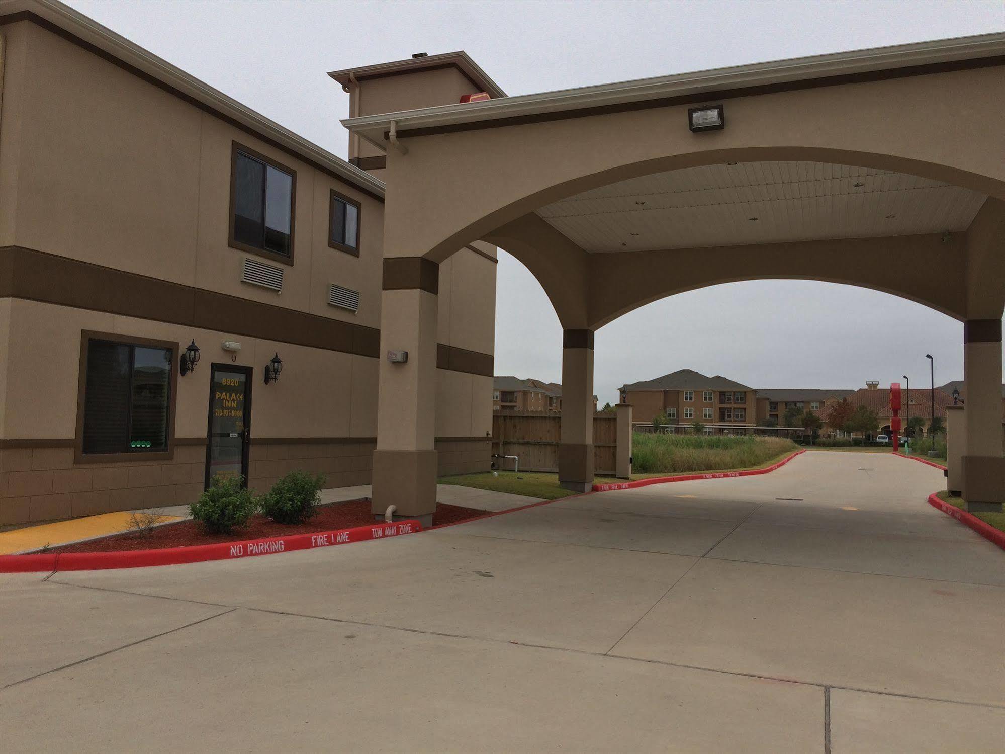 Palace Inn Sam Houston Race Park ภายนอก รูปภาพ
